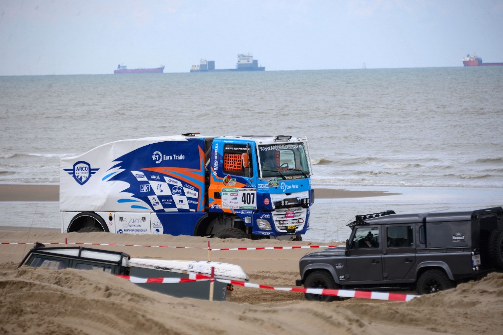 ../Images/4x4 Katwijk 2019 016.jpg